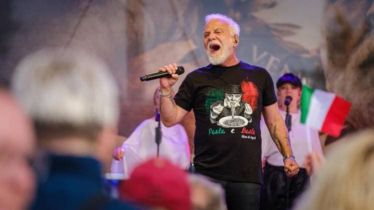 Nino de Angelo in Gelsenkirchen ** NUR FÜR REDAKTIONELLE ZWECKE ** EDITORIAL USE ONLY **<p>Konzert von Nino de Angelo im Rahmen der Tour Vivi la Vita im Amphitheater, am Freitag, 21. August 2026 in Gelsenkirchen.¨ Deutschland NRW Gelsenkirchen Copyright: ChristophxWojtyczka *** Nino de Angelo in Gelsenkirchen ** FOR EDITORIAL USE ONLY ** EDITORIAL USE ONLY ** p Concert by Nino de Angelo as part of the Vivi la Vita tour at the Amphitheater, on Friday, August 21, 2026, in Gelsenkirchen, Germany, North Rhine-Westphalia, Gelsenkirchen. Copyright ChristophxWojtyczka Copyright: ChristophxWojtyczka doc879fi0ycxwyam36eamr ,EDITORIAL USE ONLY