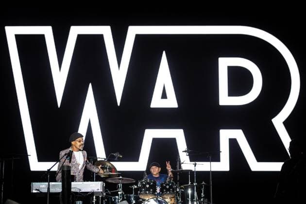 WAR live at Vilar de Mouros Festival - 21 Aug 2026 Singer and keyboardist Lonnie Jordan of the American funk?rock band WAR performs during the fourth day of the Vilar de Mouros Festival. Credit Vilar de Mouros Portugal Copyright: xDiogoxBaptistax xSOPAxImagesx DB_War20260820_022