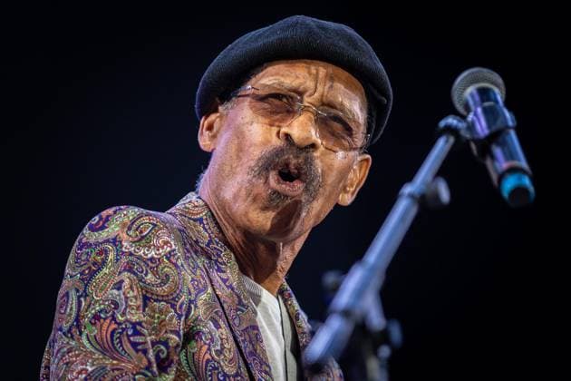 WAR live at Vilar de Mouros Festival - 21 Aug 2026 Singer and keyboardist Lonnie Jordan of the American funk?rock band WAR performs during the fourth day of the Vilar de Mouros Festival. Credit Vilar de Mouros Portugal Copyright: xDiogoxBaptistax xSOPAxImagesx DB_War20260820_031