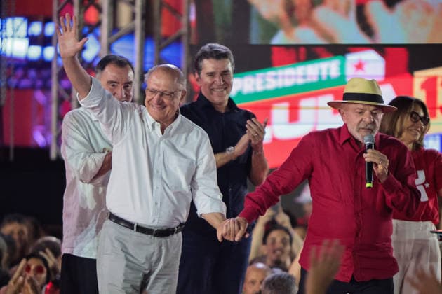 BELO HORIZONTE, MG - 21.08.2026: LULA EM BELO HORIZONTE - President Luiz Inacio Lula da Silva gathered a crowd of supporters at a political event in Praca da Estacao, in the center of Belo Horizonte MG. The event marked the launch of Patrus Ananias& 39; campaign for the government of Minas Gerais and brought together militants and allied leaders, it took place this Friday night (21). x3002131x  AllanxCalisto