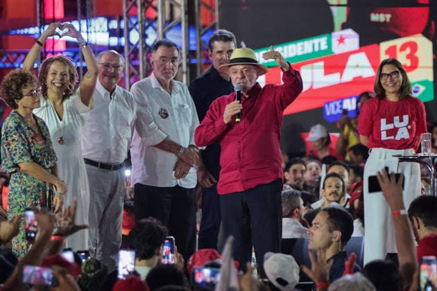 BELO HORIZONTE, MG - 21.08.2026: LULA EM BELO HORIZONTE - President Luiz Inacio Lula da Silva gathered a crowd of supporters at a political event in Praca da Estacao, in the center of Belo Horizonte MG. The event marked the launch of Patrus Ananias& 39; campaign for the government of Minas Gerais and brought together militants and allied leaders, it took place this Friday night (21). x3002135x  AllanxCalisto