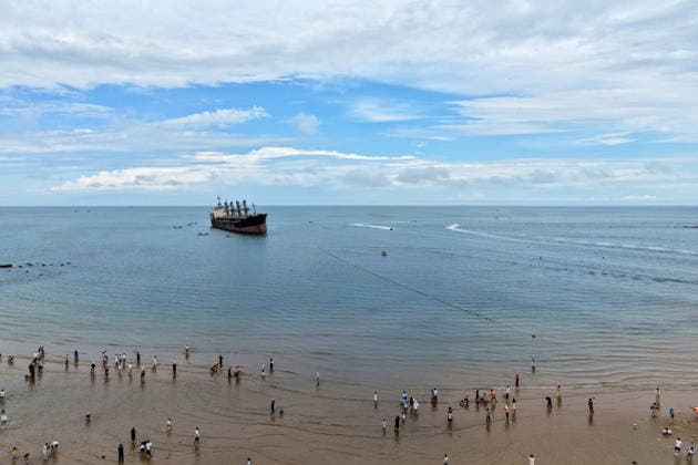 China Derelict Steel Attraction A view of the deserted Panama-flagged cargo ship Blueways, which ran aground on a beach during a typhoon in September 2022, in Weihai, in eastern China s Shandong province, Friday, Aug. 21, 2026. The derelict steel hulk has since become a local tourist attraction., Credit:JASON ZHAO Utuku Feature China Avalon CHINA, SHANDONG, WEIHAI  Copyright: xJASONxZHAOx xUtuku FeaturexChinax xAvalonx 1127143329