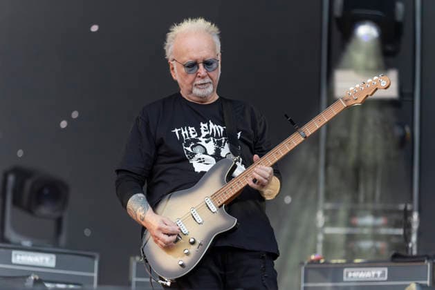 The Cure perform at Wythenshawe Park Reeves Gabrels of The Cure performs at Wythenshawe Park, Manchester, England, 21st August 2026, Credit:Mike Gray MIKE GRAY - B4227 Avalon  Copyright: xMikexGrayx xMIKExGRAYx-xB4227x xAvalonx 1127050345