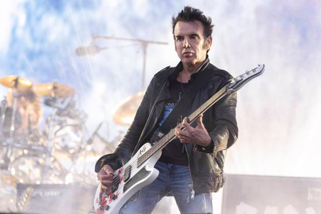 The Cure perform at Wythenshawe Park Simon Gallup of The Cure performs at Wythenshawe Park, Manchester, England, 21st August 2026, Credit:Mike Gray MIKE GRAY - B4227 Avalon  Copyright: xMikexGrayx xMIKExGRAYx-xB4227x xAvalonx 1127050900