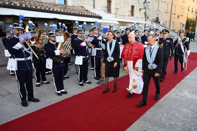 August 22, 2026, San Marino: Pope Leo XIV is welcomed by Captains Regent of San Marino, Alice Mina and Vladimiro Selva, during a welcome ceremony in Piazza della Liberta , San Marino, 22 August 2026. ANSA ETTORE FERRARI San Marino  - ZUMAa110 20260822_zaf_a110_010 Copyright: xEttorexFerrarix