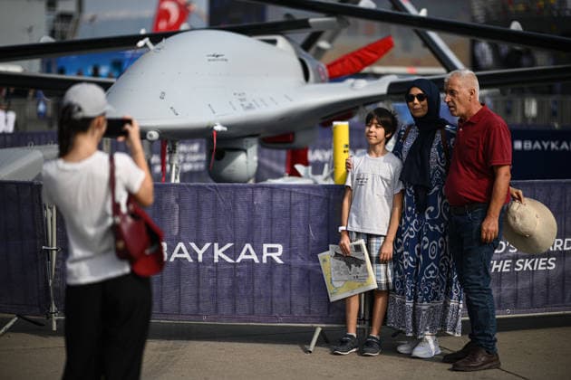 TEKNOFEST Blue Homeland KOCAELI, TURKIYE - AUGUST 22: People continue to visit the TEKNOFEST Blue Homeland at the Golcuk Naval Shipyard Command in Kocaeli, Turkiye, on August 22, 2026. Organized under the main leadership of the Turkish National Defense Ministry and the Turkish Technology Team Foundation (T3 Foundation), with Anadolu as the Global Communication Partner, the event showcases Turkiye s maritime power, defense capabilities, and indigenous technologies. Gathering technology and defense industry enthusiasts around a maritime focus, the festival will welcome visitors through August 23. Akin Celiktas Anadolu Kocaeli Turkey. Editorial use only. Please get in touch for any other usage.  Copyright: x2026xAnadoluxAkinxCeliktasx