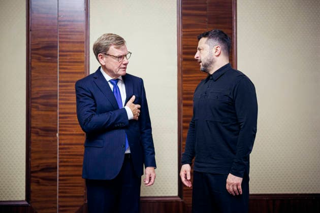 Johann Wadephul (CDU), Bundesaussenminister, trifft Wolodymyr Selenskyj, Staatspraesident der Ukraine. Kyjiw, 22.08.2026. Fotografiert im Auftrag des Auswaertigen Amtes Kyjiw Ukraine *** Johann Wadephul (CDU), Federal Minister of Foreign Affairs, meets with Volodymyr Zelenskyy, President of Ukraine, in Kyiv, August 22, 2026. Photographed on behalf of the Federal Foreign Office, Kyiv, Ukraine Copyright: xThomasxTrutschel AAx