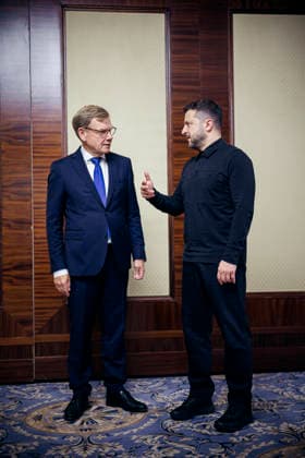 Johann Wadephul (CDU), Bundesaussenminister, trifft Wolodymyr Selenskyj, Staatspraesident der Ukraine. Kyjiw, 22.08.2026. Fotografiert im Auftrag des Auswaertigen Amtes Kyjiw Ukraine *** Johann Wadephul (CDU), Federal Minister of Foreign Affairs, meets with Volodymyr Zelenskyy, President of Ukraine, in Kyiv, August 22, 2026. Photographed on behalf of the Federal Foreign Office, Kyiv, Ukraine Copyright: xThomasxTrutschel AAx