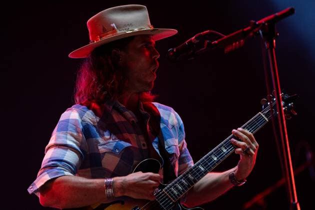 Icelandic blues?rock band Kaleo performs in Vilar de Mouros, Portugal - 22 Aug 2026 Singer and guitarist JJ Julius Son of the Icelandic blues?rock band Kaleo performs during the fourth day of the Vilar de Mouros Festival. Vilar de Mouros Portugal Copyright: xDiogoxBaptistax xSOPAxImagesx DB_KALEO20260821_036