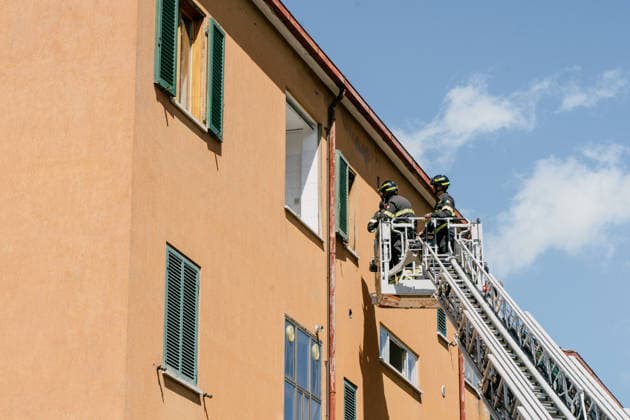 IPA87690642 - Perugia Via G. Battista Vico Pallotta neighborhood an explosion on the top floor of an apartment building; two people in critical condition were taken to the hospital. Part of the roof collapsed.  Copyright: xemanuelaxbianconix xx 87690642