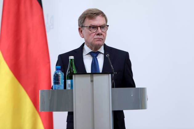 Joint news conference of Ukrainian and German Foreign Ministers in Kyiv Federal Minister for Foreign Affairs of Germany Johann Wadephul attends a joint news conference with Foreign Minister of Ukraine Andrii Sybiha following negotiations, Kyiv, Ukraine, August 22, 2026. The talks focused on strengthening defence support for Ukraine, protecting critical infrastructure, preparing for winter, and diplomatic steps to end the war. The German Foreign Minister™s visit took place on the eve of the 35th anniversary of Ukraine™s independence, amid another wave of massive Russian attacks on civilian targets., Credit:Hennadii Minchenko Ukrinform Avalon Ukraine, Kyiv  Copyright: xHennadiixMinchenkox xUkrinformx xAvalonx 1127332824