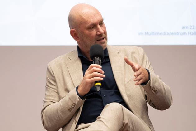 Wahlforum des Kreativwirtschaft Sachsen-Anhalt e.V.KWSA im MMZ Halle Saale Halle Saale,Deutschland 22. August 2026 Im Bild:Wolfgang Aldag (Buendnis 90 Die Gruenen) Halle Saale Mitteldeutsches Medienzentrum Sachsen Anhalt Deutschland *** Election Forum of the Creative Industries of Saxony-Anhalt e.V. (KWSA) at the MMZ Halle Saale, Halle Saale, Germany, August 22, 2026. Pictured: Wolfgang Aldag, Alliance 90 The Greens, Halle Saale, Central German Media Center, Saxony-Anhalt, Germany
