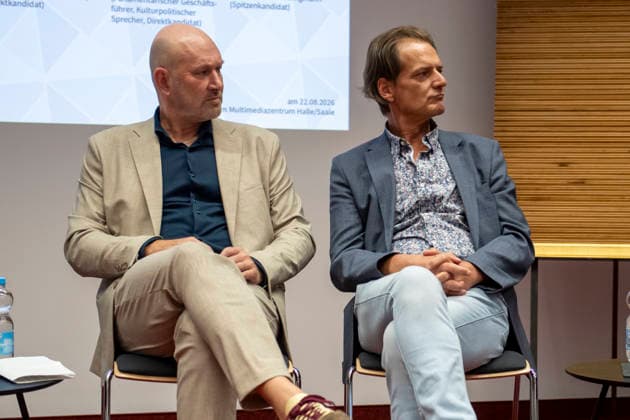 Wahlforum des Kreativwirtschaft Sachsen-Anhalt e.V.KWSA im MMZ Halle Saale Halle Saale,Deutschland 22. August 2026 Im Bild:v.li.Wolfgang Aldag (Buendnis 90 Die Gruenen) und Stefan Gebhardt (Die Linke) Halle Saale Mitteldeutsches Medienzentrum Sachsen Anhalt Deutschland *** Election Forum of the Creative Industries of Saxony-Anhalt e.V. (KWSA) at the MMZ Halle Saale, Halle Saale, Germany, August 22, 2026. Pictured, from left: Wolfgang Aldag (Alliance 90 The Greens) and Stefan Gebhardt (The Left), Halle Saale, Central German Media Center, Saxony-Anhalt, Germany