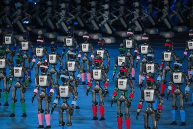 (260822) -- BEIJING, Aug. 22, 2026 -- Humanoid robots perform during the opening ceremony of the 2nd World Humanoid Robot Games in Beijing, capital of China, Aug. 22, 2026. ) (SP)CHINA-BEIJING-WORLD HUMANOID ROBOT GAMES-OPENING CEREMONY (CN) JuxHuanzong 
