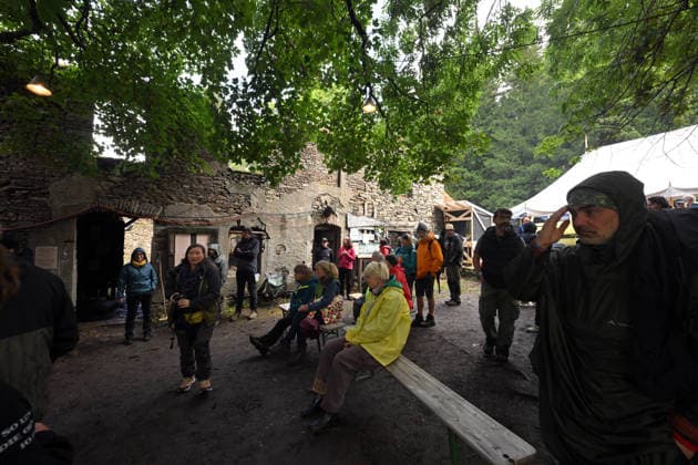The Land and Art festival draws artists from the Czech Republic and Germany - sculptors, woodcarvers, photographers, painters and others who can contribute to the revitalization of the abandoned settlement in Konigsmuhle or King s Mill in Haj, Czech-German border, Czech Republic, August 22, 2026. The event includes workshops, lectures and film screenings focussing on the landscape and history of this area. In most cases, the works of art made here are linked to the history of Konigsmuhle. (CTKxPhoto SlavomirxKubes) CTKPhotoP2026082203409  CTKPhotoP2026082203409