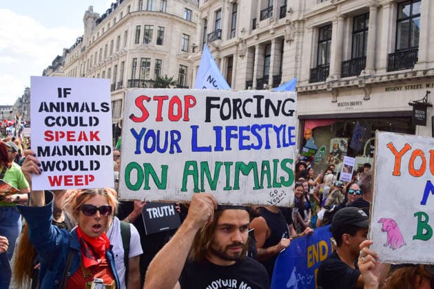 August 22, 2026, London, England, United Kingdom: Protesters pass through Regent Street during the National Animal Rights March. Animal rights activists, protesters, and members of various organisations marched through Central London in support of animal rights, in protest against all forms of animal exploitation, and urged people to go vegan. London United Kingdom  - ZUMAv130 20260822_zip_v130_008 Copyright: xVukxValcicx