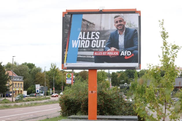 Ein Wahlplakat zur Landtagswahl in Sachsen-Anhalt von der AfD mit dem Spitzenkandidat Ulrich Siegmund. ALLES WIRD GUT. ALLES IST MOEGLICH (MÖGLICH). Landtagswahlkampf am 22.08.2026 in Merseburg Deutschland. *** An AfD campaign poster for the state election in Saxony-Anhalt featuring the party s lead candidate, Ulrich Siegmund: EVERYTHING WILL BE OK, EVERYTHING IS POSSIBLE State election campaign on August 22, 2026, in Merseburg, Germany