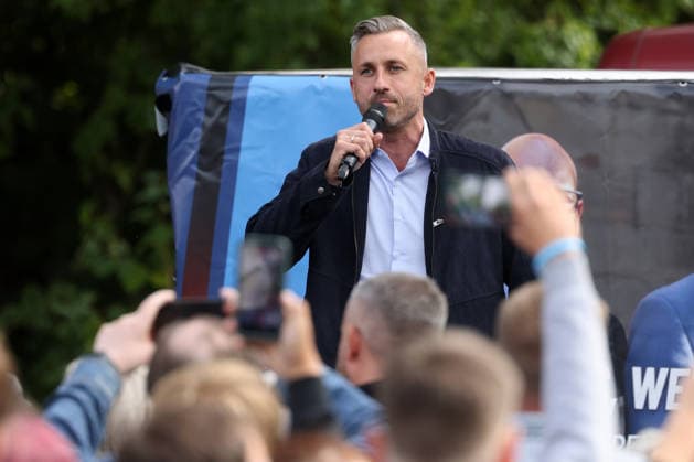 Familienfest der AfD in Merseburg. Landtagswahlkampf in Sachsen-Anhalt der AfD mit dem Spitzenkandidat Ulrich Siegmund. Im Bild Ulrich Siegmund (AfD). Landtagswahlkampf, AfD Familienfest am 22.08.2026 in Merseburg Deutschland. NUTZUNG NUR REDAKTIONELL *** AfD Family Festival in Merseburg; AfD State Election Campaign in Saxony-Anhalt with lead candidate Ulrich Siegmund. Pictured: Ulrich Siegmund. AfD state election campaign; AfD Family Festival on August 22, 2026, in Merseburg, Germany. FOR EDITORIAL USE ONLY