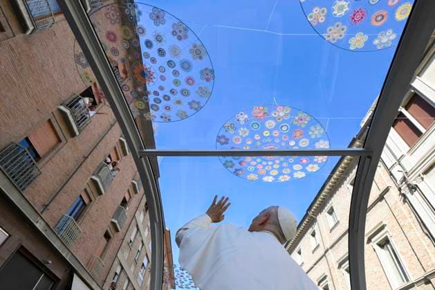 IPA87700294 - Italy, Rimini, August 22, 2026. Rimini: Pope Leo XIV™s pastoral visit Pope Leo XIV makes his way to the cathedral  Copyright: xSimonexRisolutix xx 87700294