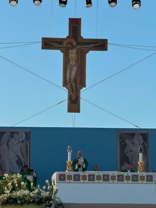 RECORD DATE NOT STATED IPA87700711 - Rimini: Pope Leo XIV’s Mass on the beach at Piazzale Boscovich in front of about 25,000 faithful  Copyright: xx xx 87700711