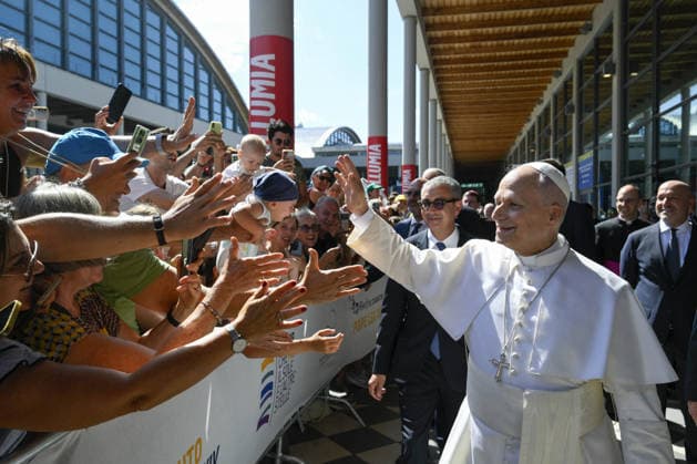 Pope Leo XIV’s Visit To The City of Rimini - Italy Pope Leo XIV attends the Meeting of Friendships Among Peoples during his visit in the city of Rimini, Central Italy, on August 22, 2026. Pope Leo XIV addressed participants in the 47th Meeting for Friendship Among Peoples at the Rimini Exhibition Centre. The Pope s visit to the week-long event, organized annually by the Communion and Liberation Movement at the end of August, takes place in the context of his Pastoral Visit to the Republic of San Marino and to the city of Rimini. Photo by (EV) Simone Risoluti Vatican Media ABACAPRESS.COM Rimini Italy  Copyright: xABACAx