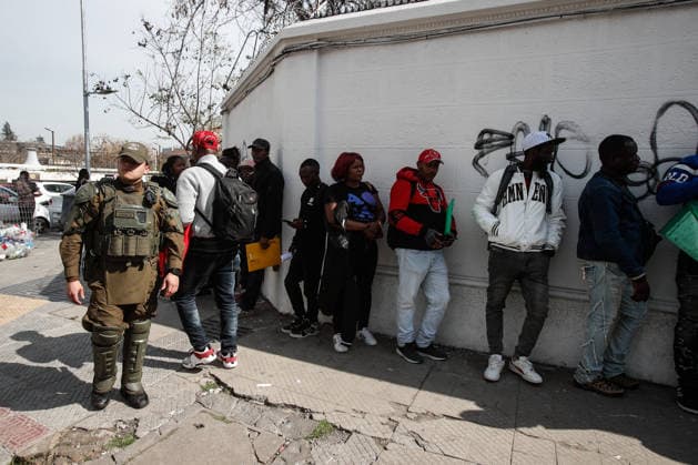 Santiago, August 22, 2026 The Haitian Embassy in Santiago is stormed by Haitian citizens due to issues with embassy staff and excessive fees for the paperwork required to work in Chile. Diego Martin Aton Chile, Aton 1182677 jpeg  Copyright: DIEGOxMARTIN ATONxCHILE