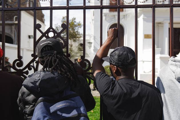 Santiago, August 22, 2026 The Haitian Embassy in Santiago is stormed by Haitian citizens due to issues with embassy staff and excessive fees for the paperwork required to work in Chile. Christian Monsalve Aton Chile, Aton 1182693 jpeg  Copyright: CHRISTIANxMONSALVE ATONxCHILE