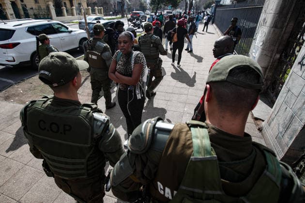 Santiago, August 22, 2026 The Haitian Embassy in Santiago is stormed by Haitian citizens due to issues with embassy staff and excessive fees for the paperwork required to work in Chile. Diego Martin Aton Chile, Aton 1182708 jpeg  Copyright: DIEGOxMARTIN ATONxCHILE