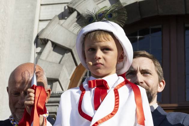 Le Berger David pictured during the 2026 edition of the Ducasse festivities with the marriage of the two giants, Monsieur et Madame Goliath , in Ath, on Saturday 22 August 2026.  NICOLASxMAETERLINCK 184020952
