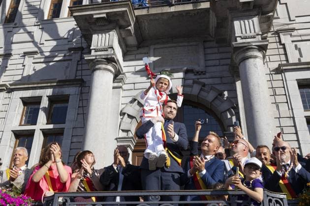 Le Berger David and Florent Van Grootenbrulle pictured during the 2026 edition of the Ducasse festivities with the marriage of the two giants, Monsieur et Madame Goliath , in Ath, on Saturday 22 August 2026.  NICOLASxMAETERLINCK 184020774