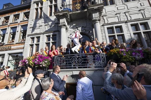 Le Berger David and Florent Van Grootenbrulle pictured during the 2026 edition of the Ducasse festivities with the marriage of the two giants, Monsieur et Madame Goliath , in Ath, on Saturday 22 August 2026.  NICOLASxMAETERLINCK 184020818