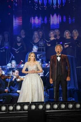 22.08.2026, Wien, AUT, Konzert, Andrea Bocelli, Ernst Happel Stadion, Wien, Reportage, im Bild Andrea Bocelli, Konzert, Feature, Übersicht, *** August 22, 2026, Vienna, Austria, Concert, Andrea Bocelli, Ernst Happel Stadium, Vienna, Report, Pictured: Andrea Bocelli, Concert, Feature, Overview,