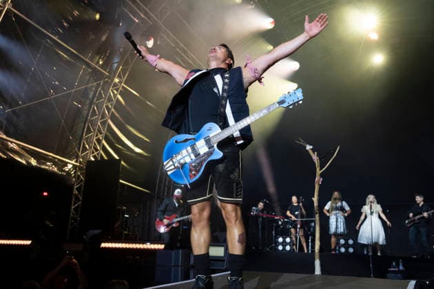 22.08.2026, Kitzbühel, Tennis Stadion, Kitzbühel Musikfestival,, Andreas Gabalier Kitzbühel Tennis Stadion Tirol Austria *** August 22, 2026, Kitzbühel, Tennis Stadium, Kitzbühel Music Festival, Andreas Gabalier, Kitzbühel Tennis Stadium, Tyrol, Austria  Copyright: xJustPictures.ch AlexanderxRaemyx