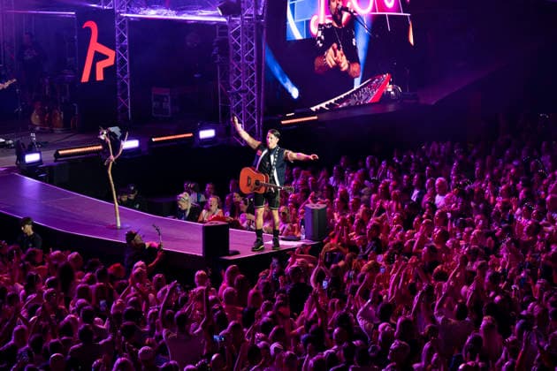 22.08.2026, Kitzbühel, Tennis Stadion, Kitzbühel Musikfestival,, Andreas Gabalier Kitzbühel Tennis Stadion Tirol Austria *** August 22, 2026, Kitzbühel, Tennis Stadium, Kitzbühel Music Festival, Andreas Gabalier, Kitzbühel Tennis Stadium, Tyrol, Austria Copyright: xJustPictures.ch AlexanderxRaemyx jp-de-AlRa-DSC03182