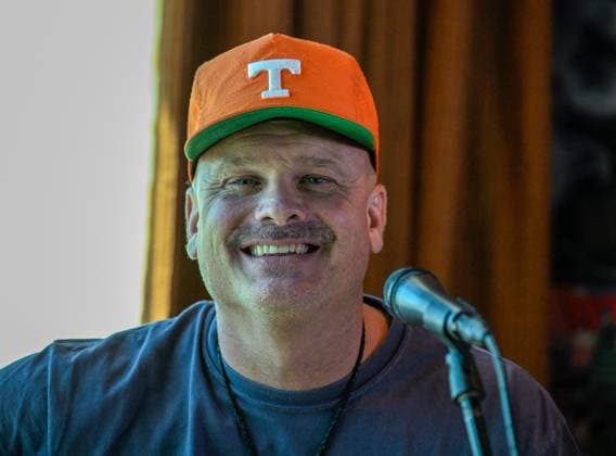 EXCLUSIVE: Las Vegas Songwriters Festival 2026 - Day 3 EXCLUSIVE: Matt Warren, Bobby Pinson and Dave Pahanish perform during the Las Vegas Songwriters Festival 2026 - Day 3 at Mandalay Bay Resort & Casino. 22 Aug 2026 Pictured: Matt Warren.  Copyright: xThexMegaxAgencyxMBS MEGAx