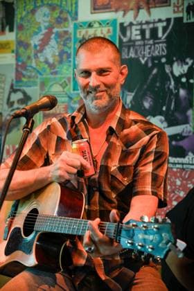 EXCLUSIVE: Las Vegas Songwriters Festival 2026 - Day 3 EXCLUSIVE: Matt Warren, Bobby Pinson and Dave Pahanish perform during the Las Vegas Songwriters Festival 2026 - Day 3 at Mandalay Bay Resort & Casino. 22 Aug 2026 Pictured: Dave Pahanish.  Copyright: xThexMegaxAgencyxMBS MEGAx