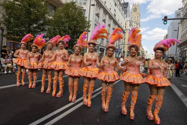 August 22, 2026, Madrid, Madrid, Spain: MADRID, SPAIN, AUGUST 22, 2026: Participants take part in a procession and folkloric parade along Madrid s Gran VoÂ­a in honor of the Virgin of UrkupioÂ±a. The event features traditional Bolivian dances, including Morenada, Caporales and Tinkus. Madrid Spain - ZUMAq101 20260822_zna_q101_112 Copyright: xC.xCarvajalx