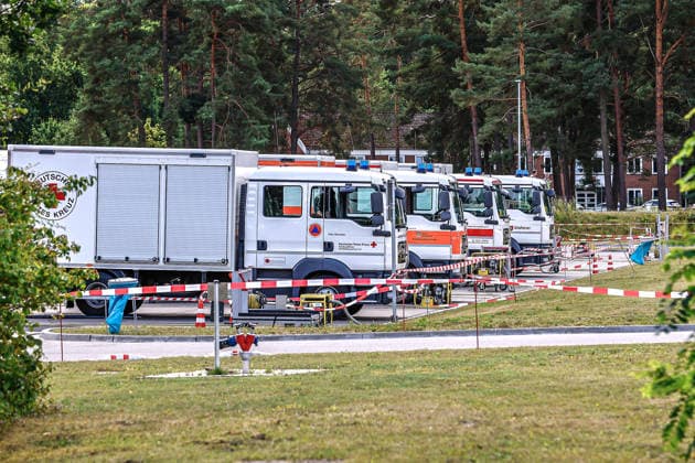 Abschlussübung Medizinische Task Force (MTF) Exercise 2026 (MTFEx2026) in Celle Gerätewagen der Medizinische Task Force (MTF). Celle-Scheuen Niedersächsisches Landesamt fü Niedersachsen, Landkreis Celle Germany *** Final Exercise of the Medical Task Force (MTF) Exercise 2026 (MTFEx2026) in Celle; Equipment trucks of the Medical Task Force (MTF) in Scheuen, Celle; Lower Saxony State Office for Lower Saxony, Celle District, Germany