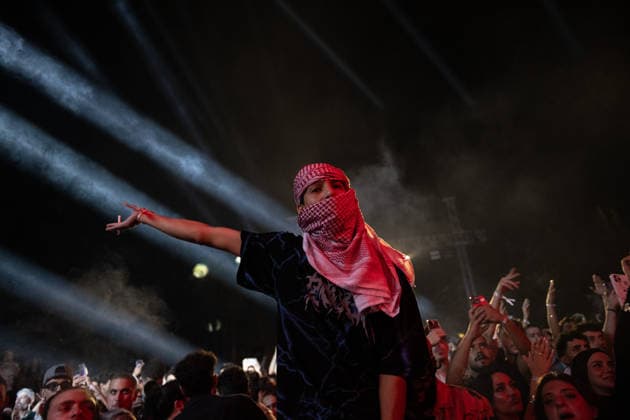Palestinian rapper Shabjdeed performs in Damascus DAMASCUS, SYRIA - AUGUST 22: Palestinian rap artist Shabjdeed performs during a concert in Damascus, Syria, on August 22, 2026. Shabjdeed, whose songs address restrictions on movement, Israeli attacks and daily life in the West Bank, drew interest from Syrian audiences. Hasan Belal Anadolu Damascus Syria. Editorial use only. Please get in touch for any other usage.  Copyright: x2026xAnadoluxHasanxBelalx