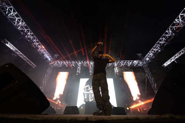 Palestinian rapper Shabjdeed performs in Damascus DAMASCUS, SYRIA - AUGUST 22: Palestinian rap artist Shabjdeed performs during a concert in Damascus, Syria, on August 22, 2026. Shabjdeed, whose songs address restrictions on movement, Israeli attacks and daily life in the West Bank, drew interest from Syrian audiences. Hasan Belal Anadolu Damascus Syria. Editorial use only. Please get in touch for any other usage.  Copyright: x2026xAnadoluxHasanxBelalx