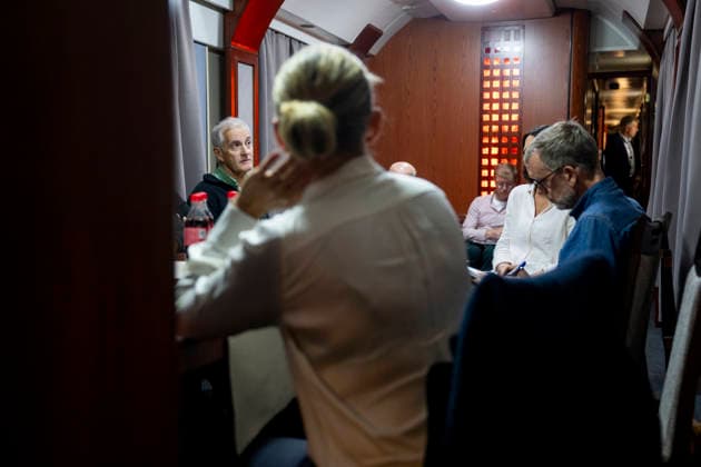 Store pa vei til Ukraina Przemysl, Polen 20260822. Statsminister Jonas Gahr Store i togkupeen pa vei fra Polen til Kyiv i Ukraina. Foto: Javad Parsa NTB Przemysl Polen X2H9uqlA978 EDITORIAL USE ONLY Ref:_BNC_POLX2H9uqlA978.jpg *** Prime Minister on his way to Kyiv, Ukraine, via Przemysl, Poland 20260822 Prime Minister Jonas Gahr Store in a train compartment on his way from Poland to Kyiv, Ukraine Photo by Javad Parsa, NTB Przemysl, Poland X2H9uqlA978 EDITORIAL USE ONLY Ref BNC POLX2H9uqlA978 jpg  Copyright: xJavadxParsax xNTBx