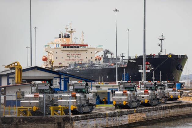 Panama Canal cuts daily transit slots amid reduced rainfall PANAMA CITY, PANAMA - AUGUST 22: A cargo vessel transits through the Panama Canal in Panama City, Panama, on August 22, 2026. The Panama Canal Authority announced temporary reductions in daily transit capacity at both the Neopanamax and Panamax locks due to below-expected rainfall in the canal watershed. Effective September 3, the number of daily slots at the Neopanamax Locks will be reduced to nine, while Panamax Locks will have 25 daily slots, falling to 23 from September 15. The authority said the measures aim to preserve service reliability and safeguard water resources for human consumption amid reduced precipitation despite the arrival of the rainy season and water-saving mea  Copyright: x2026xAnadoluxDanielxGonzalezx