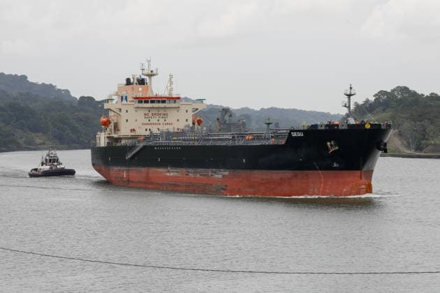 Panama Canal cuts daily transit slots amid reduced rainfall PANAMA CITY, PANAMA - AUGUST 22: A cargo vessel transits through the Panama Canal in Panama City, Panama, on August 22, 2026. The Panama Canal Authority announced temporary reductions in daily transit capacity at both the Neopanamax and Panamax locks due to below-expected rainfall in the canal watershed. Effective September 3, the number of daily slots at the Neopanamax Locks will be reduced to nine, while Panamax Locks will have 25 daily slots, falling to 23 from September 15. The authority said the measures aim to preserve service reliability and safeguard water resources for human consumption amid reduced precipitation despite the arrival of the rainy season and water-saving mea  Copyright: x2026xAnadoluxDanielxGonzalezx