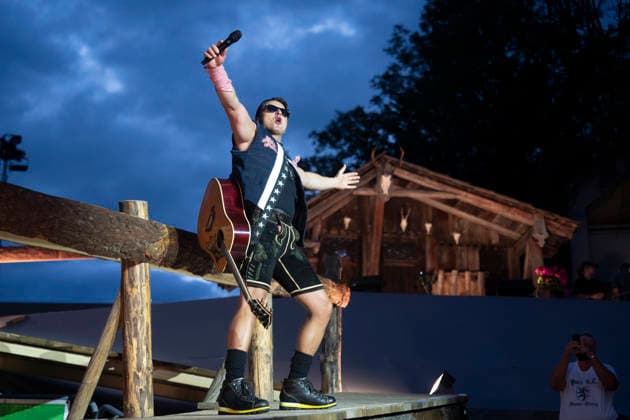 22.08.2026, Kitzbühel, Tennis Stadion, Kitzbühel Musikfestival,, Andreas Gabalier Kitzbühel Tennis Stadion Tirol Austria *** August 22, 2026, Kitzbühel, Tennis Stadium, Kitzbühel Music Festival, Andreas Gabalier, Kitzbühel Tennis Stadium, Tyrol, Austria  Copyright: xJustPictures.ch AlexanderxRaemyx