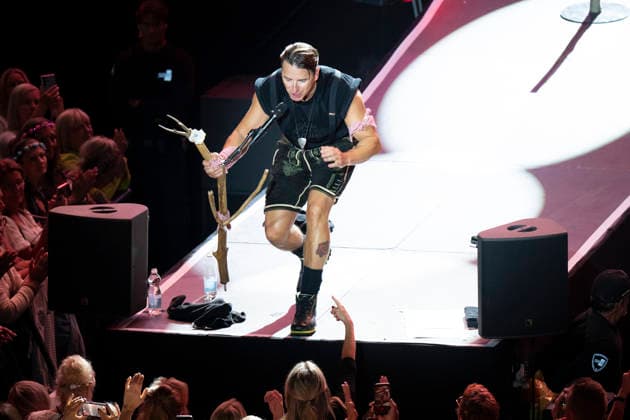 22.08.2026, Kitzbühel, Tennis Stadion, Kitzbühel Musikfestival,, Andreas Gabalier Kitzbühel Tennis Stadion Tirol Austria *** August 22, 2026, Kitzbühel, Tennis Stadium, Kitzbühel Music Festival, Andreas Gabalier, Kitzbühel Tennis Stadium, Tyrol, Austria Copyright: xJustPictures.ch AlexanderxRaemyx jp-de-AlRa-DSC03259