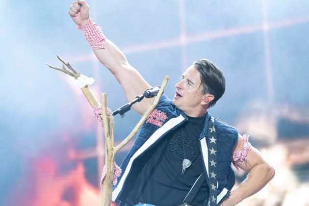 22.08.2026, Kitzbühel, Tennis Stadion, Kitzbühel Musikfestival,, Andreas Gabalier Kitzbühel Tennis Stadion Tirol Austria *** August 22, 2026, Kitzbühel, Tennis Stadium, Kitzbühel Music Festival, Andreas Gabalier, Kitzbühel Tennis Stadium, Tyrol, Austria  Copyright: xJustPictures.ch AlexanderxRaemyx