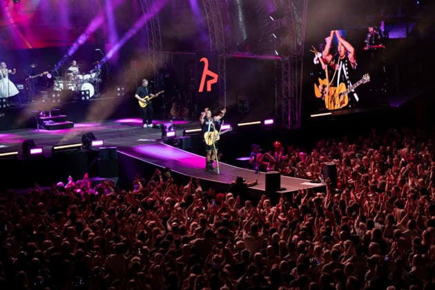 22.08.2026, Kitzbühel, Tennis Stadion, Kitzbühel Musikfestival,, Andreas Gabalier Kitzbühel Tennis Stadion Tirol Austria *** August 22, 2026, Kitzbühel, Tennis Stadium, Kitzbühel Music Festival, Andreas Gabalier, Kitzbühel Tennis Stadium, Tyrol, Austria  Copyright: xJustPictures.ch AlexanderxRaemyx