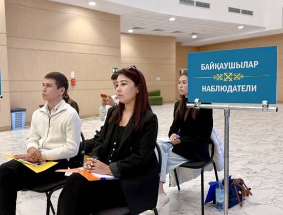 Kazakhstan holds first election for unicameral Kurultay ASTANA, KAZAKHSTAN - AUGUST 22: Kazakh voters attend the polls to elect the new members of the 145-member unicameral Kurultay, which will replace the country s bicameral parliament consisting of the Mazhilis and Senate, in Astana, Kazakhstan, on August 22, 2026. Meiramgul Kussainova Anadolu Astana Kazakhstan. Editorial use only. Please get in touch for any other usage.  Copyright: x2026xAnadoluxMeiramgulxKussainovax
