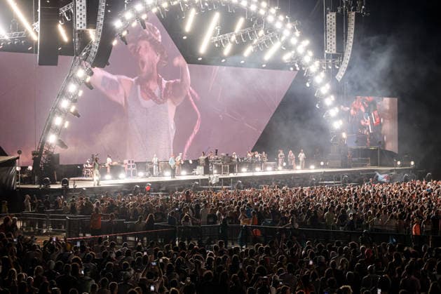 Music Concert - Jova Summer Party during Lorenzo Jovanotti s show at the Jova Summer Party 2026 at the Calabria Music Arena, Catanzaro, Italy. Catanzaro Catanzaro Italy Copyright: xFrancescoxFarinax xLiveMediax LPM_2615990
