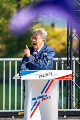 NEWS : Jean Luc Melenchon - AMFIS - La France Insoumise - Chateauneuf-sur-Isere - 23 08 2026 Jean-Luc MÃ lenchon lors de son meeting de candidat Ã la prÃ sidence de la RÃ publique Francaise 2027 lors des AMFIS 2026, universitÃ d Ã tÃ de la France Insoumise, Ã ChÃ¢teauneuf-sur-Isere le 23 08 2026. Photo Sandrine Thesillat PsNewZ  Copyright: xSandrinexThesillatx